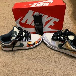 Nike Dunk Low SE. Purchased from the GOAT new